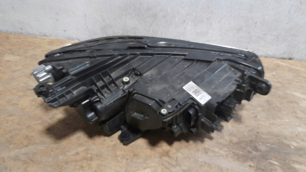 Frontscheinwerfer VW Passat B8 3G1941081T LED Ein Stück (Rechts oder Links)