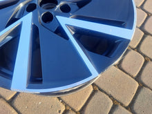 Load image into Gallery viewer, 1x Alufelge 18 Zoll 7.0&quot; 5x100 39ET 658601025J Skoda Scala Rim Wheel
