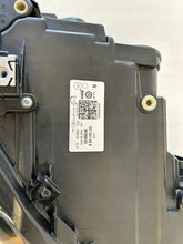 Laden Sie das Bild in den Galerie-Viewer, Frontscheinwerfer VW Polo 2G1941036B Rechts Scheinwerfer Headlight SCH4010980952mz
