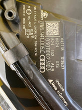 Laden Sie das Bild in den Galerie-Viewer, Frontscheinwerfer Audi A5 8W6941006C 8W6941005C Xenon Ein Satz Headlight