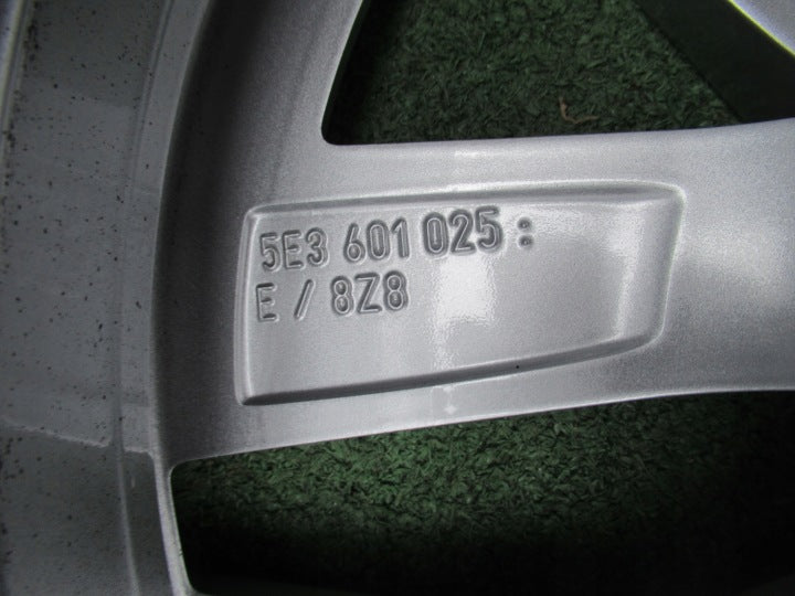 1x Alufelge 17 Zoll 7.0" 5x112 46ET 5E3601025 Skoda Octavia 5e3 Rim Wheel FEL7919204987ek