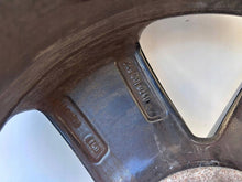 Laden Sie das Bild in den Galerie-Viewer, 1x Alufelge 17 Zoll 2K5601025D VW Caddy Iv Rim Wheel FEL9758143945iz