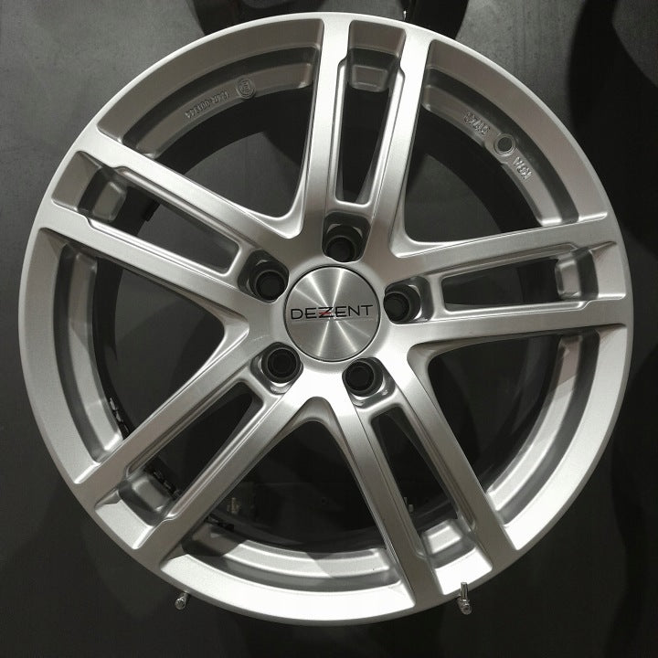 4x Alufelge 17 Zoll 7.0" 5x112 44 5ET Glanz Silber KBA51743 Mercedes-Benz W206 FEL2139444879gg