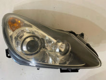 Laden Sie das Bild in den Galerie-Viewer, Frontscheinwerfer Opel Corsa D 13186386E Rechts Scheinwerfer Headlight SCH8916589325bq
