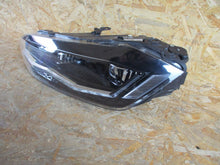 Laden Sie das Bild in den Galerie-Viewer, Frontscheinwerfer VW Polo 2G1941035B LED Links Scheinwerfer Headlight