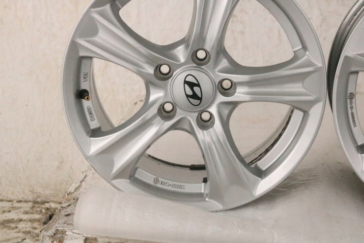 1x Alufelge 16 Zoll 6.5" 5x114.3 46ET KH046516 Hyundai Ix35 Rim Wheel FEL3126837599qk