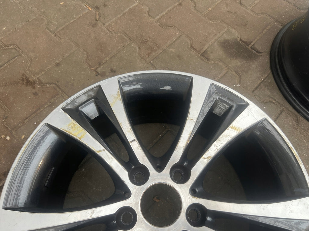 1x Alufelge 18 Zoll 8.0" 5x120 52ET Glanz Silber 6796211 BMW F21 Rim Wheel