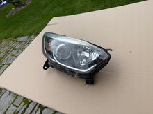 Laden Sie das Bild in den Galerie-Viewer, Frontscheinwerfer Renault Captur I 260102734R Rechts Scheinwerfer Headlight SCH8937623676pg