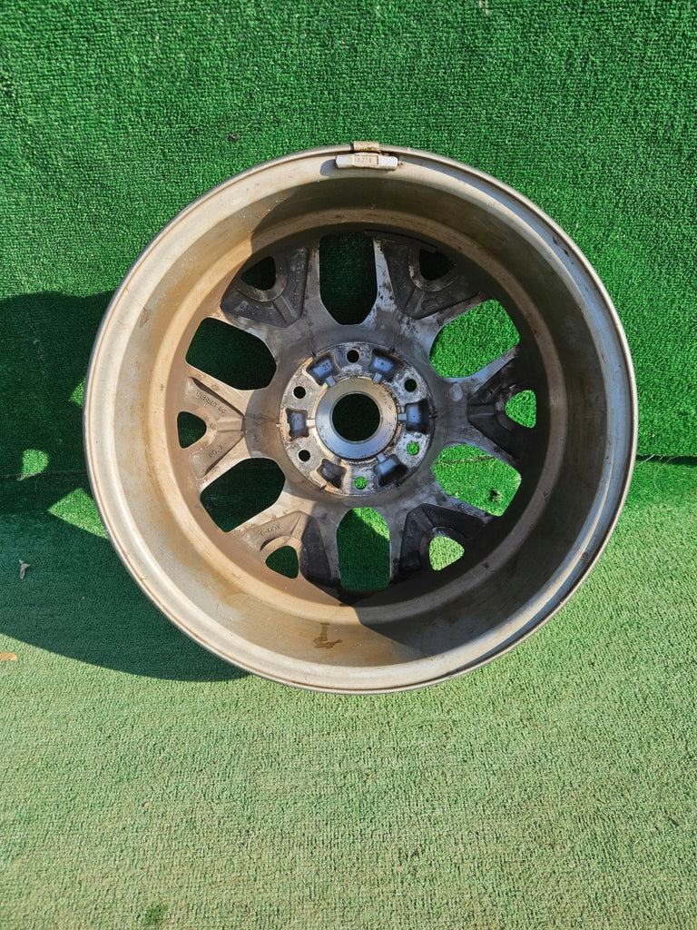 1x Alufelge 16 Zoll 6.5" 6x139.7 529104H630 Hyundai H1 Rim Wheel FEL4160734988st