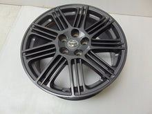 Laden Sie das Bild in den Galerie-Viewer, 1x Alufelge 18 Zoll 7.5" 5x114.3 45ET Glanz Silber PZ406-X0679 Toyota Rim Wheel FEL9063423798sk