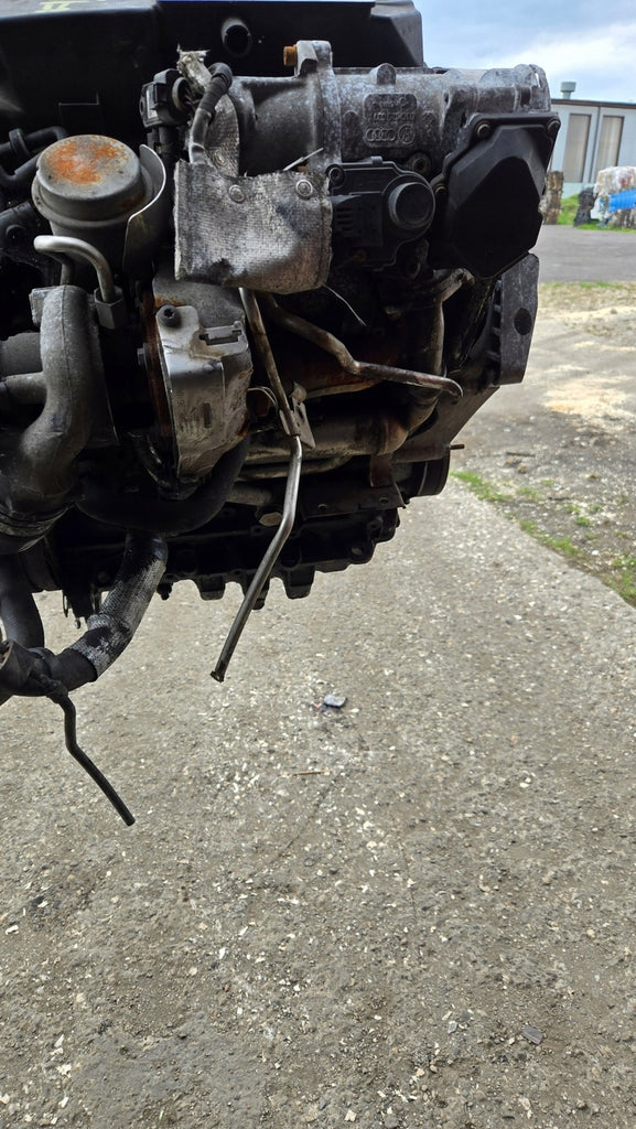 Motor VW BLS 1.9 TDI 105PS 77kW Diesel Engine Unkomplett