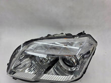 Laden Sie das Bild in den Galerie-Viewer, Frontscheinwerfer Mercedes-Benz X204 W204 2048205361 Links Headlight SCH2132644157vs