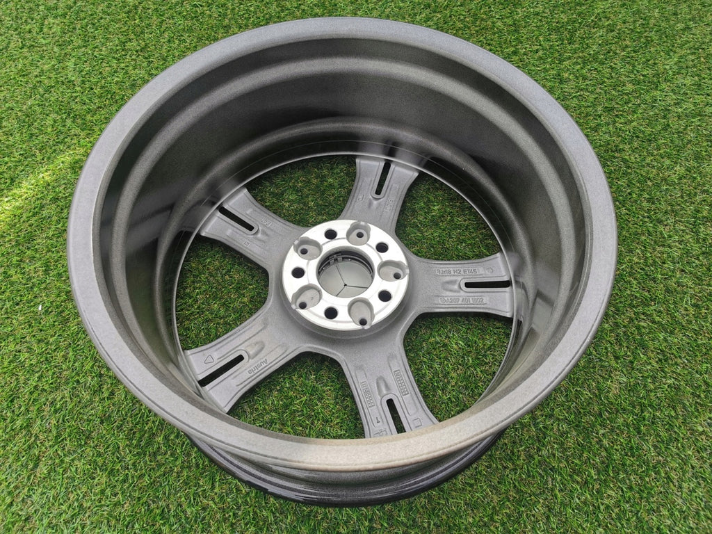 1x Alufelge 18 Zoll 8.0" 5x112 45ET Glanz Silber A2074011602 Mercedes-Benz Coupe FEL7306933697gg