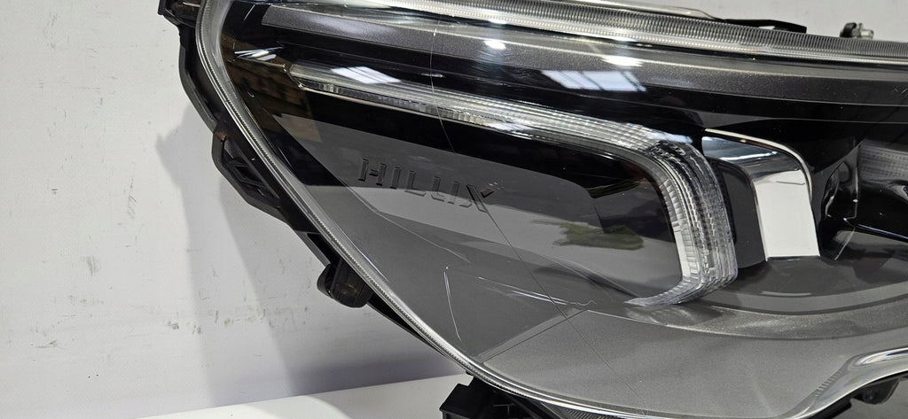 Frontscheinwerfer Toyota Hilux VIII Full LED Rechts Scheinwerfer Headlight SCH9892425655du