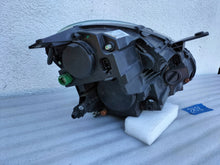 Laden Sie das Bild in den Galerie-Viewer, Frontscheinwerfer Alfa Romeo Giulietta 00505308900 Links Scheinwerfer Headlight SCH6289512661bh