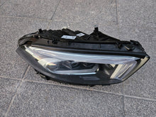 Laden Sie das Bild in den Galerie-Viewer, Frontscheinwerfer Mercedes-Benz W177 A1779060603 LED Rechts Headlight SCH2942274927sa