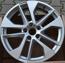 Laden Sie das Bild in den Galerie-Viewer, 1x Alufelge 18 Zoll 7.0" 5x112 45ET 81A601025E Audi Rim Wheel FEL9867469741om