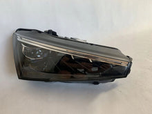 Laden Sie das Bild in den Galerie-Viewer, Frontscheinwerfer Skoda Scala 657941018A FALSE Scheinwerfer Headlight SCH2184286322bl