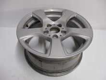 Load image into Gallery viewer, 1x Alufelge 17 Zoll 4770239 BMW 3 E90 Rim Wheel