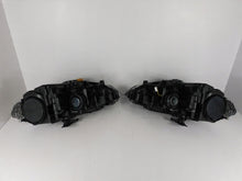 Laden Sie das Bild in den Galerie-Viewer, Frontscheinwerfer Audi A5 8T0941043 Xenon Ein Stück (Rechts oder Links)