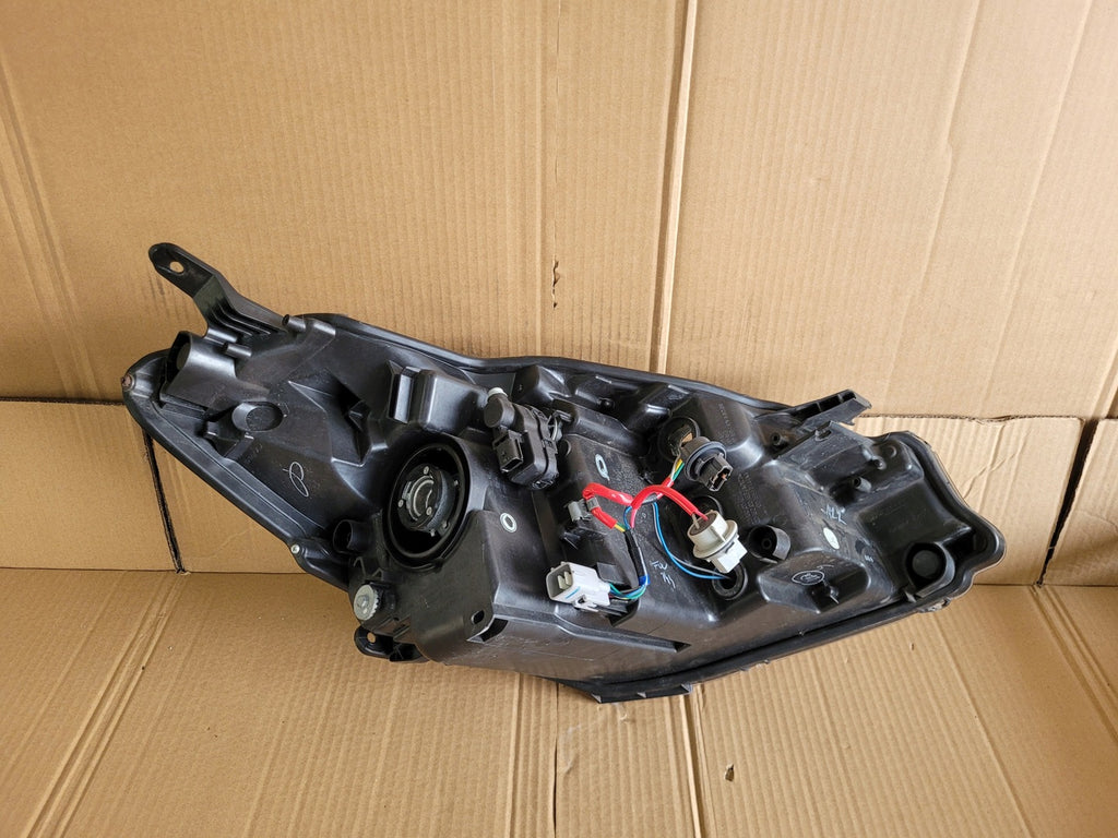 Frontscheinwerfer Toyota Yaris SPP11883 Ein Stück (Rechts oder Links) Headlight
