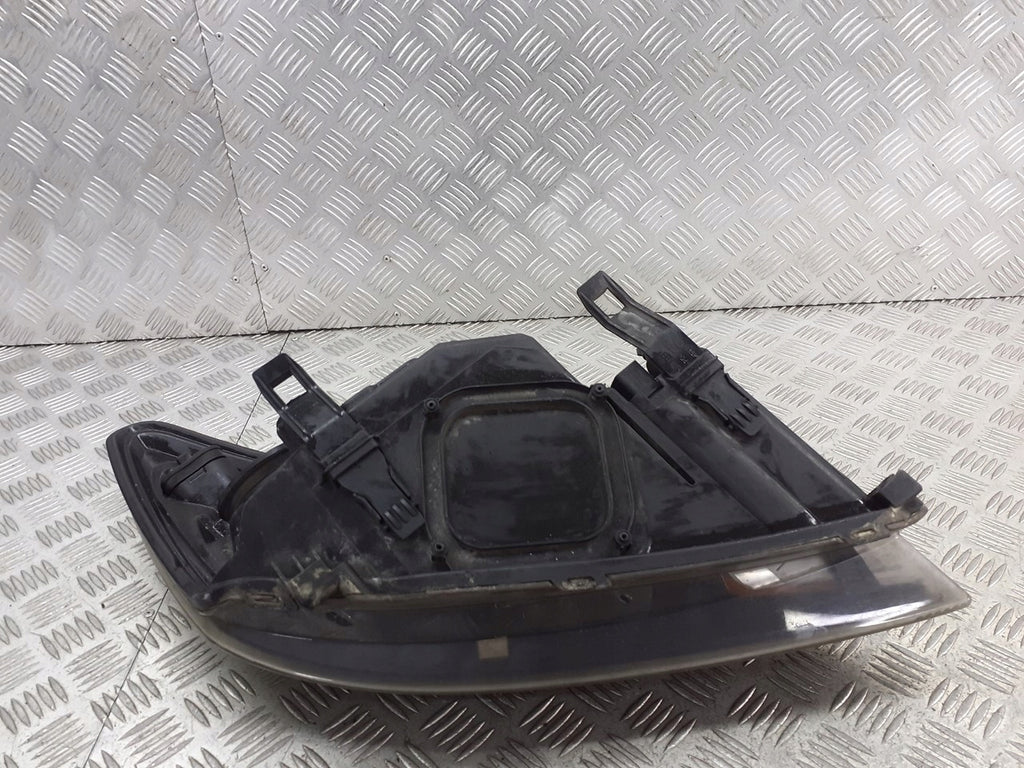 Frontscheinwerfer Ford Focus 8M51-13D153-CD Ein Stück (Rechts oder Links) SCH7061618701av