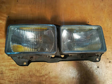 Laden Sie das Bild in den Galerie-Viewer, Frontscheinwerfer Toyota Celica Ein Stück (Rechts oder Links) Headlight SCH5844662442hd
