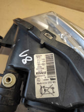 Load image into Gallery viewer, Frontscheinwerfer Renault Espace IV 8200394707 Rechts Scheinwerfer Headlight SCH9715134613lw