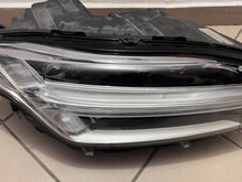 Load image into Gallery viewer, Frontscheinwerfer Volvo Xc90 32228303 Rechts Scheinwerfer Headlight SCH9400090144gt