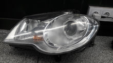 Laden Sie das Bild in den Galerie-Viewer, Frontscheinwerfer VW Touran 1T1941005B Links Scheinwerfer Headlight