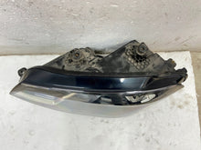 Laden Sie das Bild in den Galerie-Viewer, Frontscheinwerfer VW Caddy I 2K1941015B LED Links Scheinwerfer Headlight SCH9025727487jv