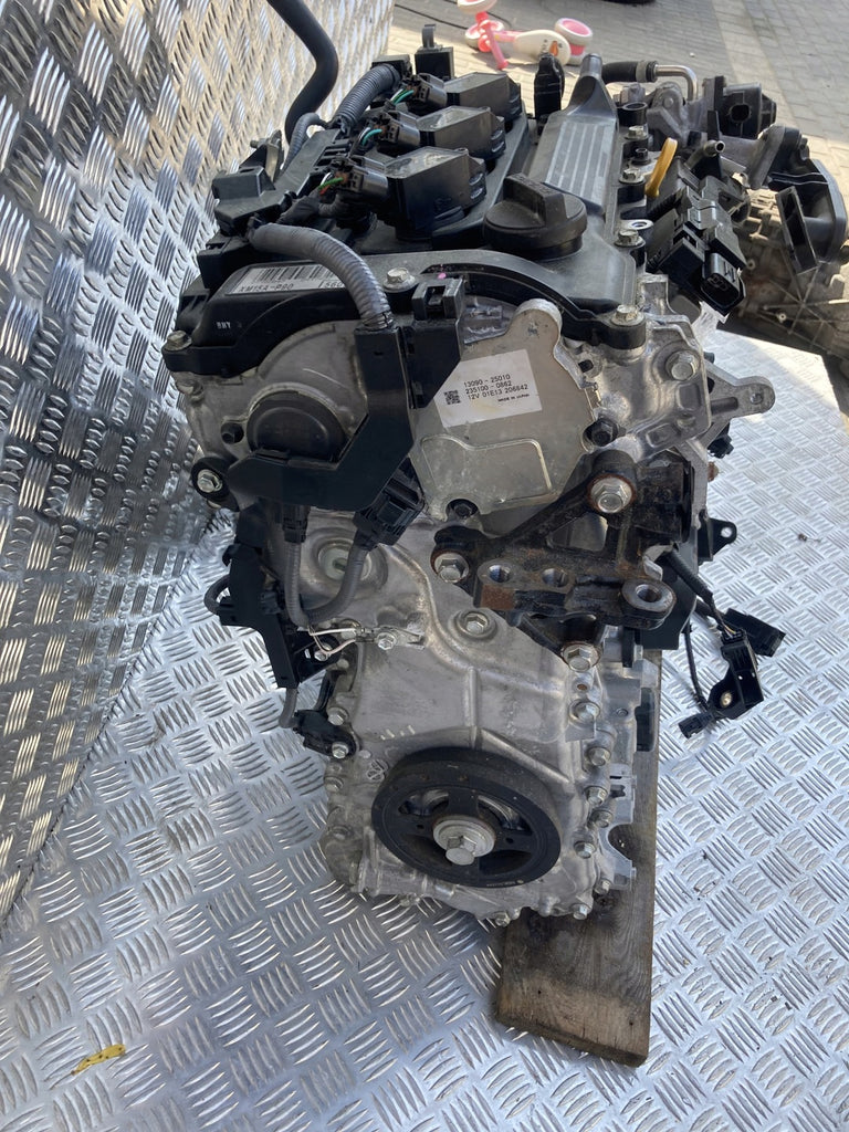 Motor Toyota Yaris Cross XM15A-P90 M15AFXE 1.5 12TKm 2022 Hybrid Engine Komplett