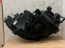 Laden Sie das Bild in den Galerie-Viewer, Frontscheinwerfer VW I 10B941035A LED Links Scheinwerfer Headlight SCH2043793002mr