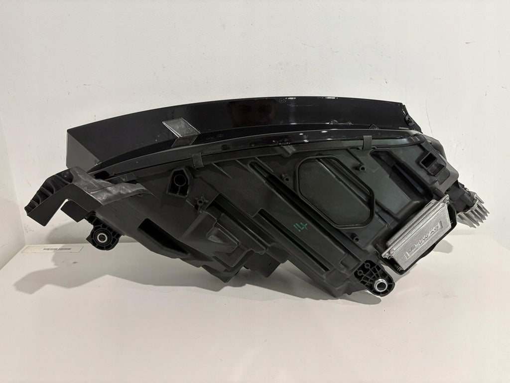 Frontscheinwerfer Skoda Octavia IV 5E4941015B LED Ein Stück (Rechts oder Links) SCH7357737334ft