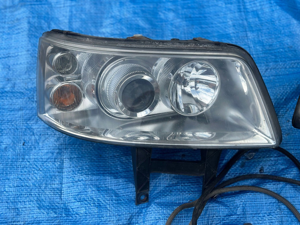 Frontscheinwerfer VW Multivan Xenon Vorderseite Scheinwerfer Headlight SCH2755348745jy