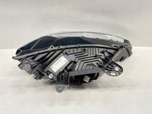 Laden Sie das Bild in den Galerie-Viewer, Frontscheinwerfer Peugeot 308 III 9849116580 LED Links Scheinwerfer Headlight SCH7559627620zt