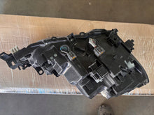 Laden Sie das Bild in den Galerie-Viewer, Frontscheinwerfer Mazda 6 Gj LED Links Scheinwerfer Headlight SCH1499888220kt