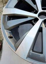 Load image into Gallery viewer, 1x Alufelge 21 Zoll 10.0" 5x112 20ET Glanz Grau 4M8601025AA Audi Mg Rim Wheel FEL8097949318pn