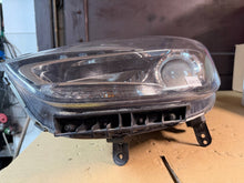 Laden Sie das Bild in den Galerie-Viewer, Frontscheinwerfer Hyundai I I40 Links Scheinwerfer Headlight SCH1628078958bn