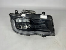 Laden Sie das Bild in den Galerie-Viewer, Frontscheinwerfer Man 81251016820 LED Rechts Scheinwerfer Headlight SCH8999696303rb