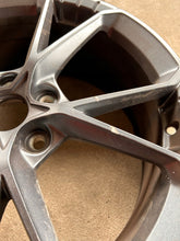 Load image into Gallery viewer, 1x Alufelge 19 Zoll 8.0&quot; 5x114.3 55ET 52910-S0200 Hyundai I30 Rim Wheel