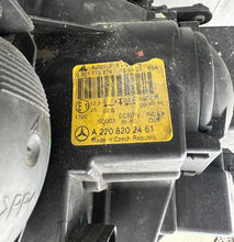 Load image into Gallery viewer, Frontscheinwerfer Mercedes-Benz W220 A2208202461 Rechts Scheinwerfer Headlight SCH8563348094sa