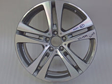 Load image into Gallery viewer, 1x Alufelge 19 Zoll 7.5&quot; 5x112 44ET Glanz Grau A2054016700 Mercedes-Benz Mg W205