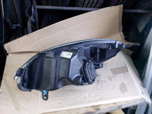 Laden Sie das Bild in den Galerie-Viewer, Frontscheinwerfer Renault Twingo Rechts Scheinwerfer Headlight SCH9221912346xf