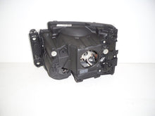Laden Sie das Bild in den Galerie-Viewer, Frontscheinwerfer Land Rover III Discovery 5H22-13W029 Xenon Rechts Headlight SCH9714951698zd