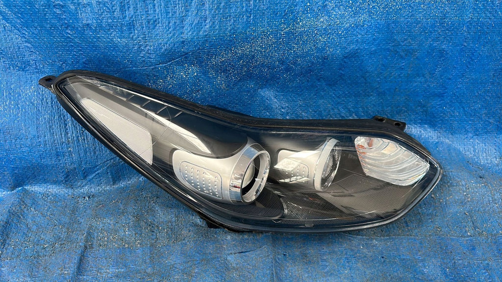 Frontscheinwerfer Kia Sportage Xenon Rechts Scheinwerfer Headlight SCH6818472259fv