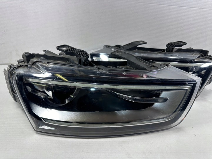 Frontscheinwerfer Audi Q3 8U0941032 8U0941031 Ein Satz Scheinwerfer Headlight SCH5277829093au