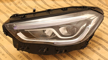 Laden Sie das Bild in den Galerie-Viewer, Frontscheinwerfer Mercedes-Benz W247 A2479063505KZ LED Links Headlight