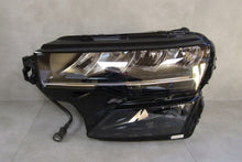 Laden Sie das Bild in den Galerie-Viewer, Frontscheinwerfer Skoda Karoq 57B941009 LED Links Scheinwerfer Headlight SCH9896661278mp