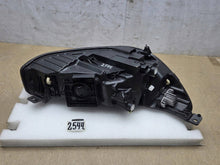 Laden Sie das Bild in den Galerie-Viewer, Frontscheinwerfer Ford Focus Links Scheinwerfer Headlight SCH6929515868zk